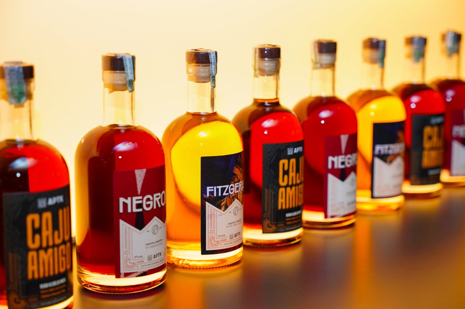 Imagem JPG, Com a tendência de coquetéis engarrafados, APTK SPIRITS chega a Goiânia no próximo mês