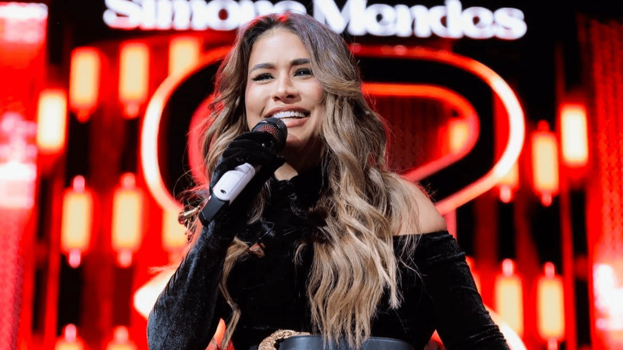 Imagem JPG, Simone Mendes encerra turnê na Europa com dois shows esgotados