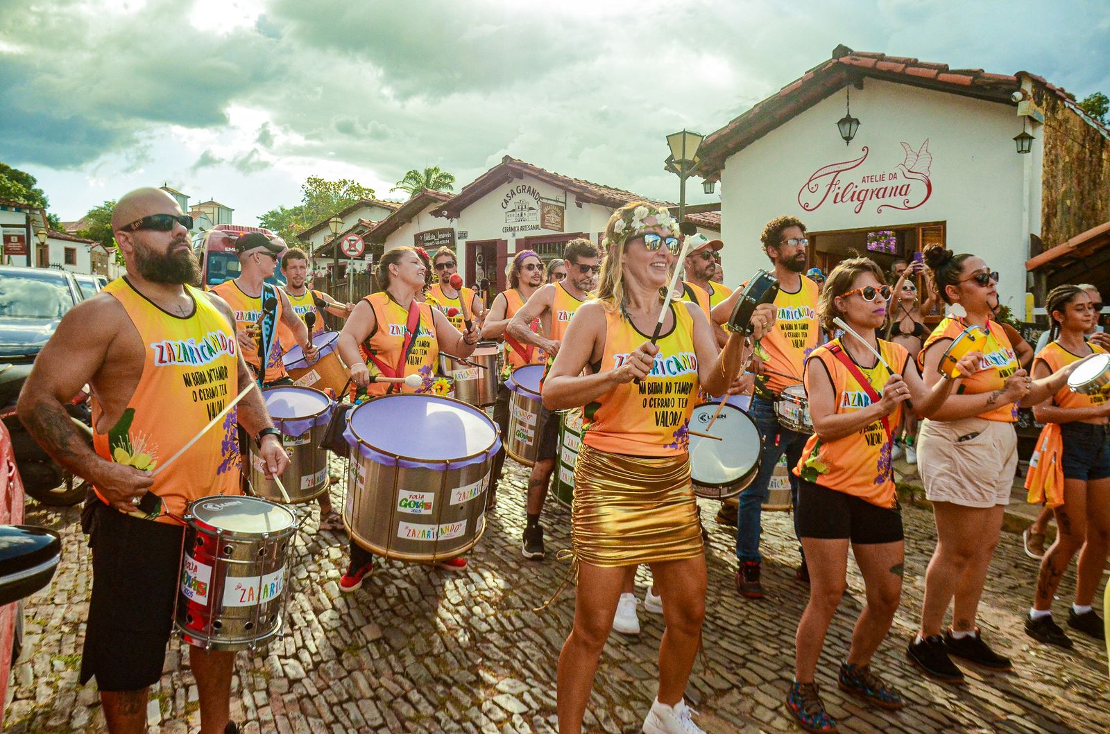 Imagem JPG, Bloco Zazaricando celebra o Carnaval 2025 com cultura e sustentabilidade em Pirenópolis
