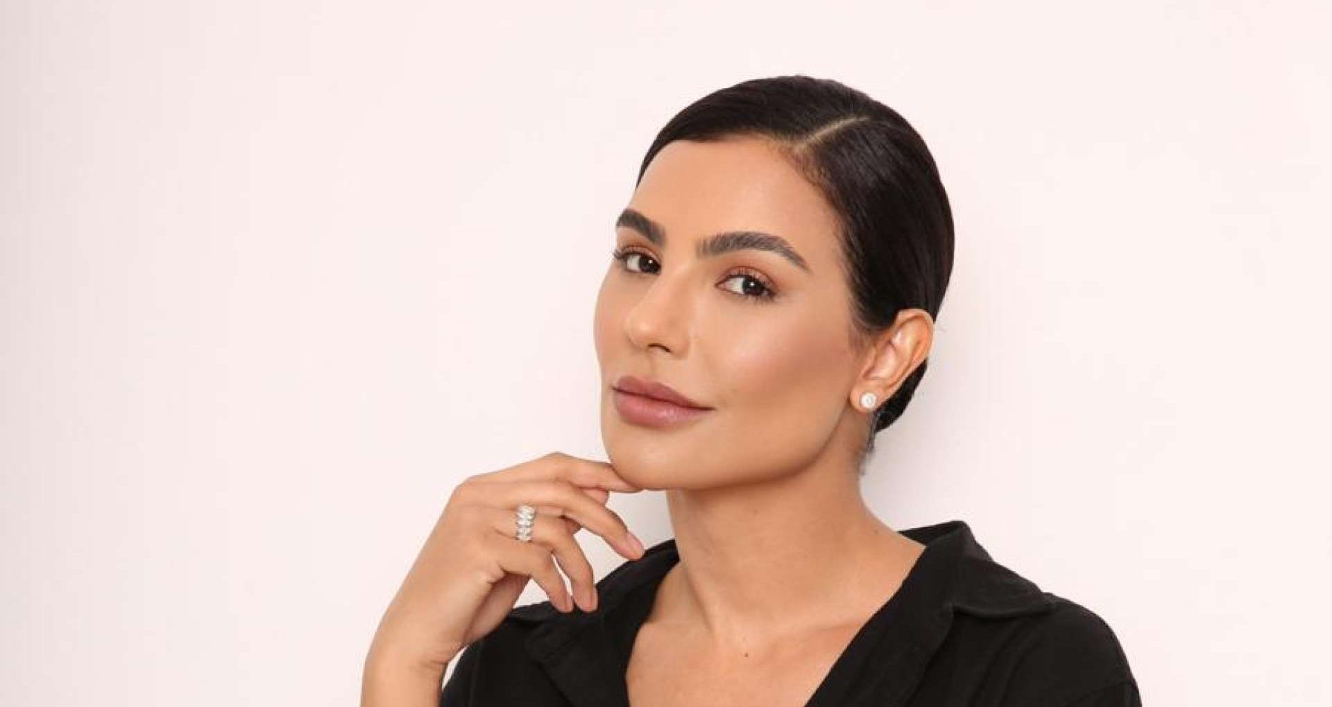 Imagem JPG, Cíntia Chagas Promove Palestra sobre Comunicação e Elegância em Goiânia