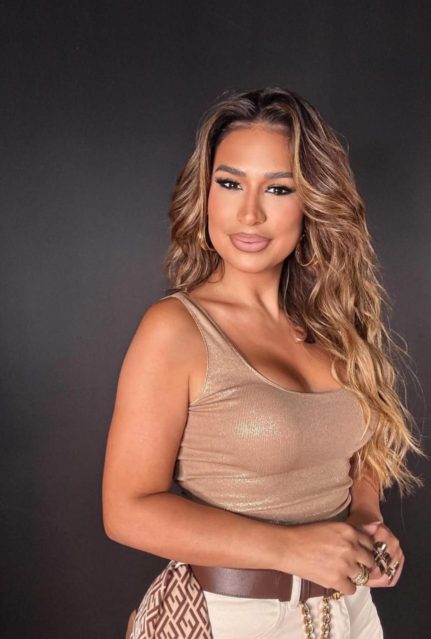 Imagem JPG, Simone Mendes atinge marca histórica e se torna a sertaneja mais ouvida do país