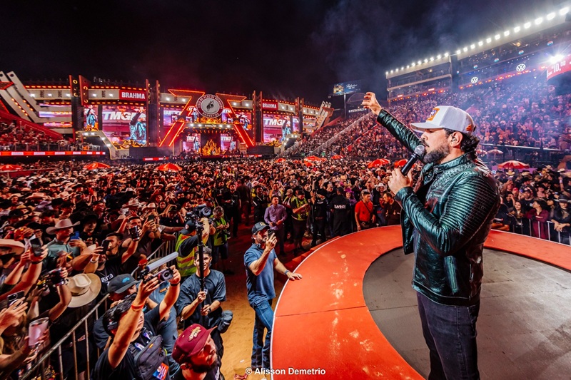 Imagem JPG, Fernando & Sorocaba, João Bosco & Vinícius e Guilherme & Santiago abrem os shows da primeira noite da 70ª Festa de Barretos