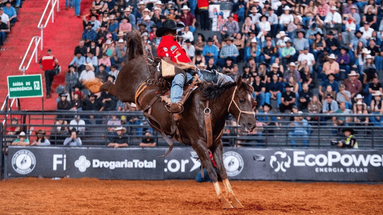 Imagem JPG, Mineiro Yuri Silva chega à final na liderança do Cutiano