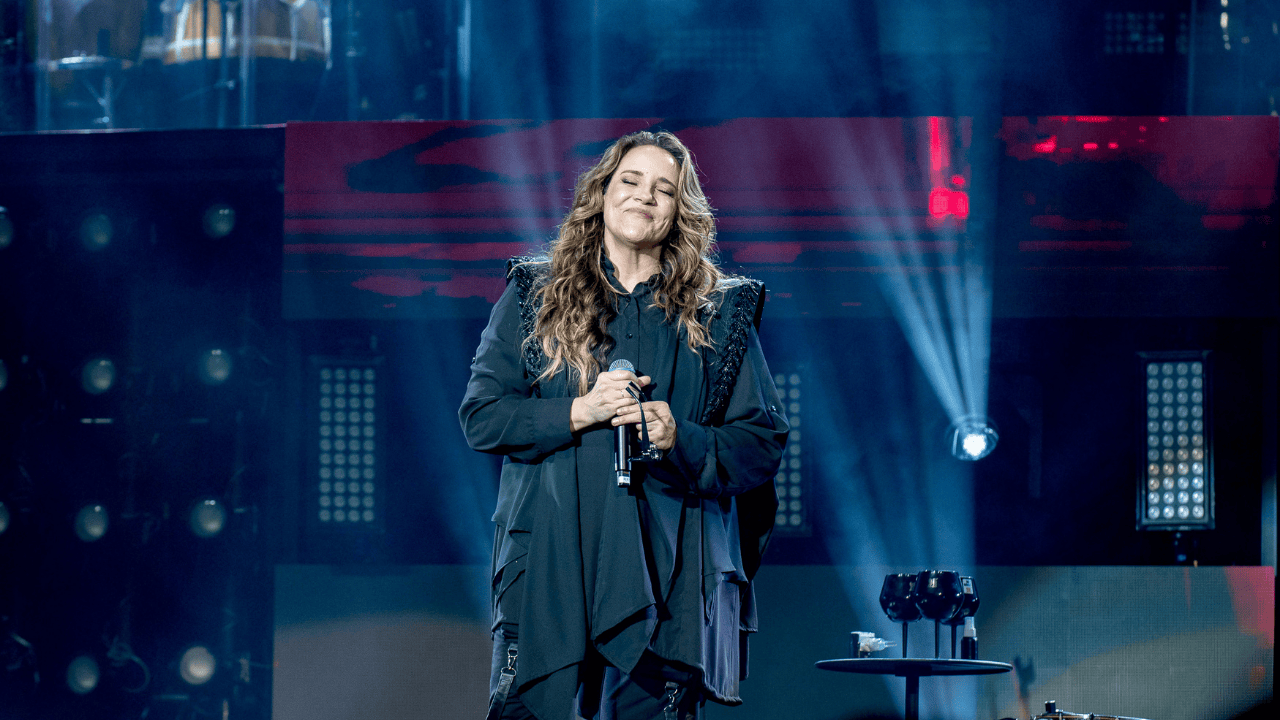 Imagem JPG, Ana Carolina traz a turnê comemorativa 