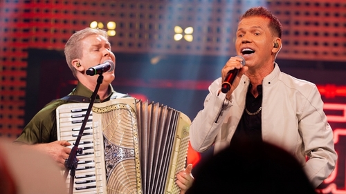 Renato e Raphael conquistam o Top 3 das músicas mais tocadas nas rádios de Goiás em julho