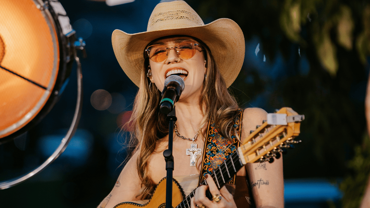 Bruna Viola lança terceiro EP de “Improvável 2” com inédita e pot-pourri de clássicos sertanejos